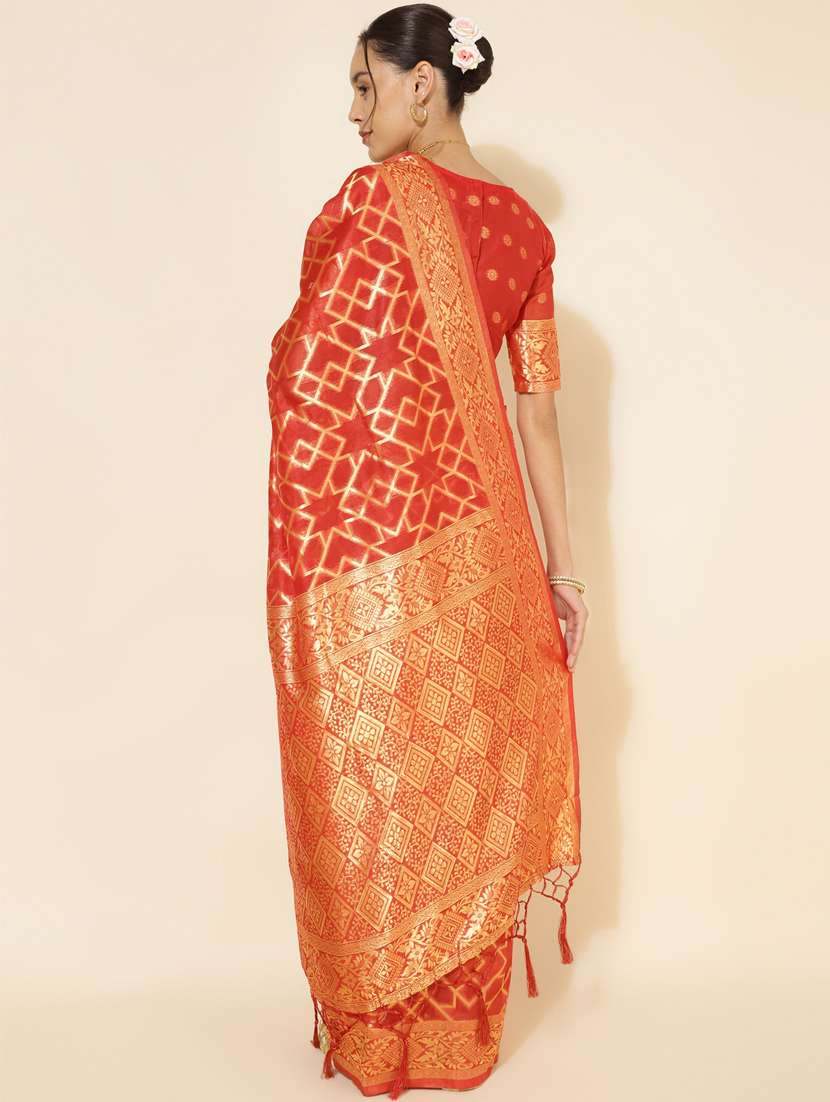 women's self design red colored saree with blouse - 20500955 -  Standard Image - 3