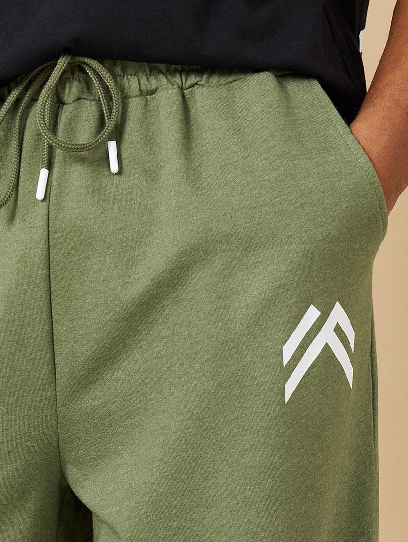 men solid jogger - 20501266 - Standard Image - 3