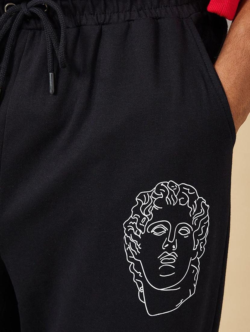 men placement print mid rise jogger - 20501271 - Standard Image - 3