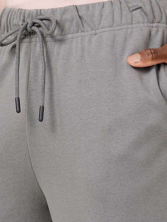 men solid jogger - 20501316 -  Standard Image - 3