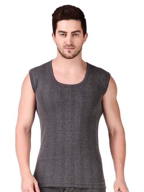 men solid thermal top - 20501895 - Standard Image - 0