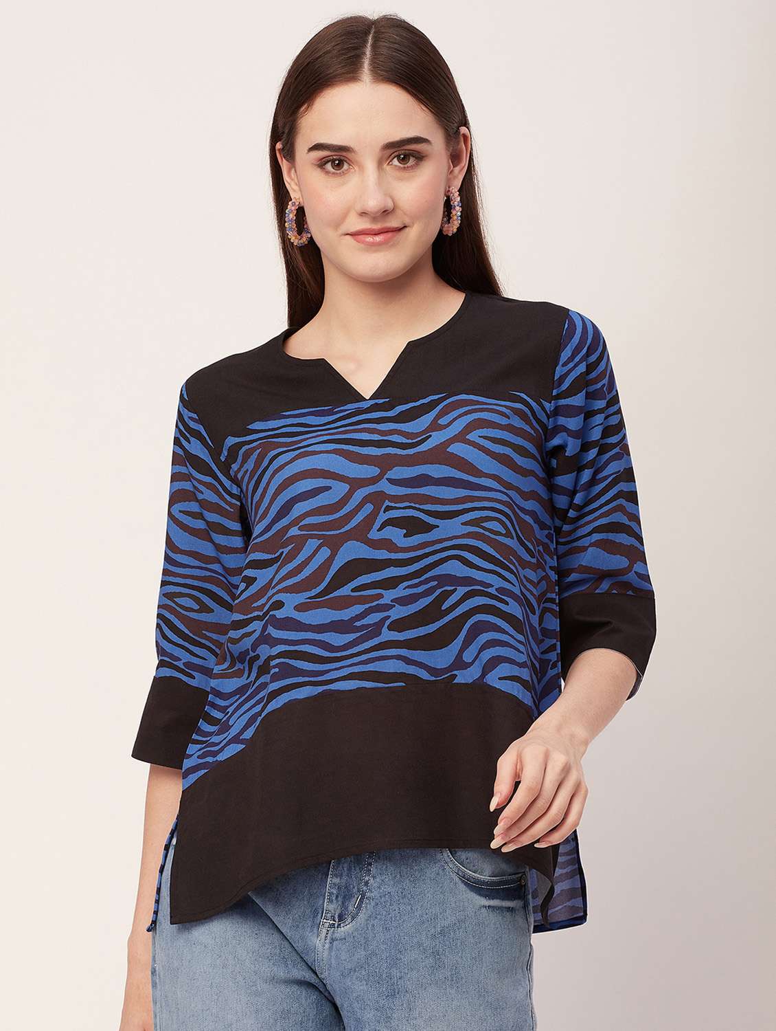women printed regular top