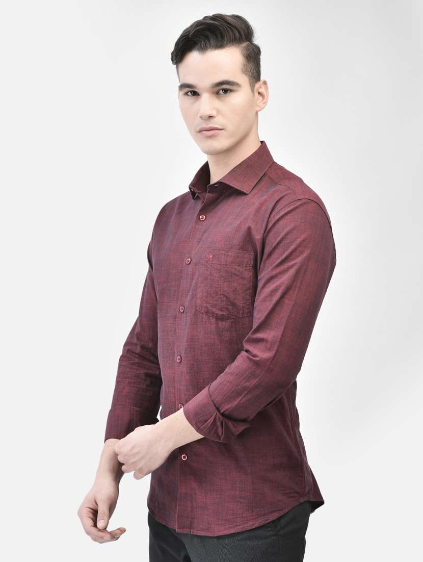Men Maroon Melange Cotton Slim Fit Casual Shirt - 20509766 -  Standard Image - 3