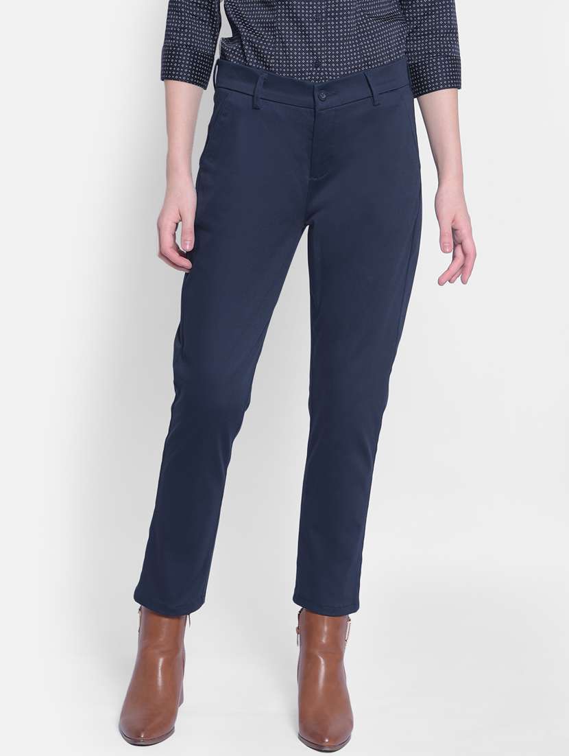 women solid mid rise trouser