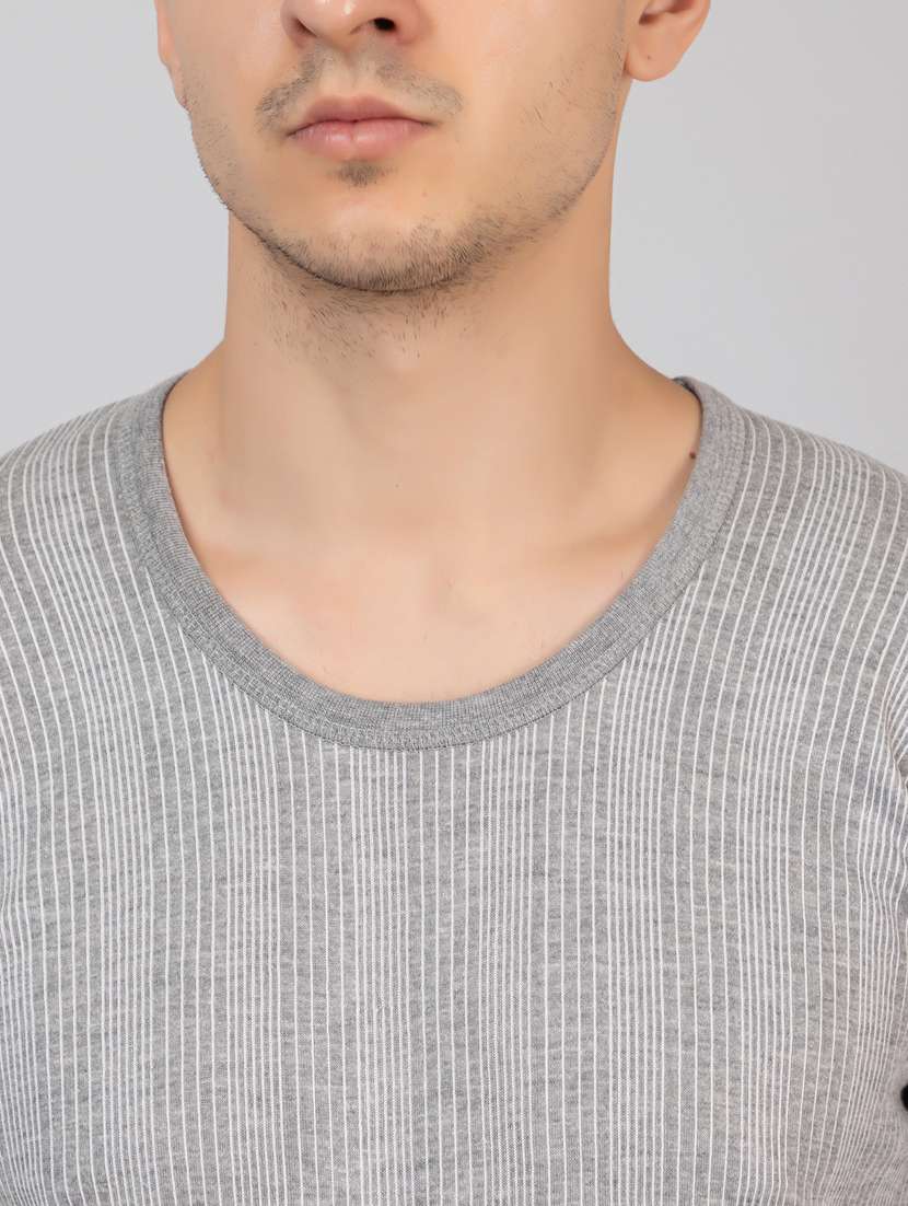 grey round neck thermal top - 20519737 -  Standard Image - 3