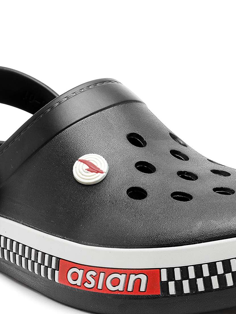 men black back strap clog - 20522054 -  Standard Image - 5