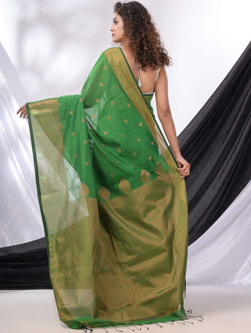 green cotton blend handloom saree with blouse - 20522137 -  Standard Image - 3