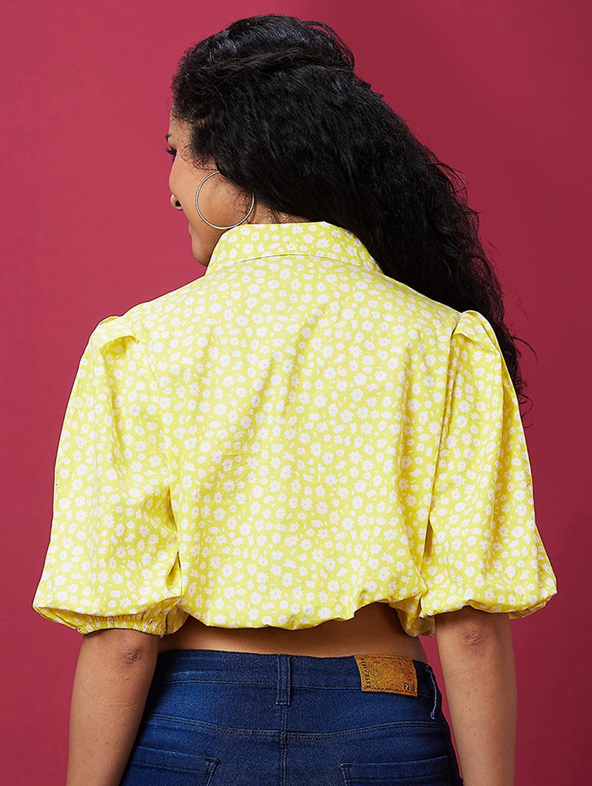 yellow floral printed crop top - 20534025 - Standard Image - 3