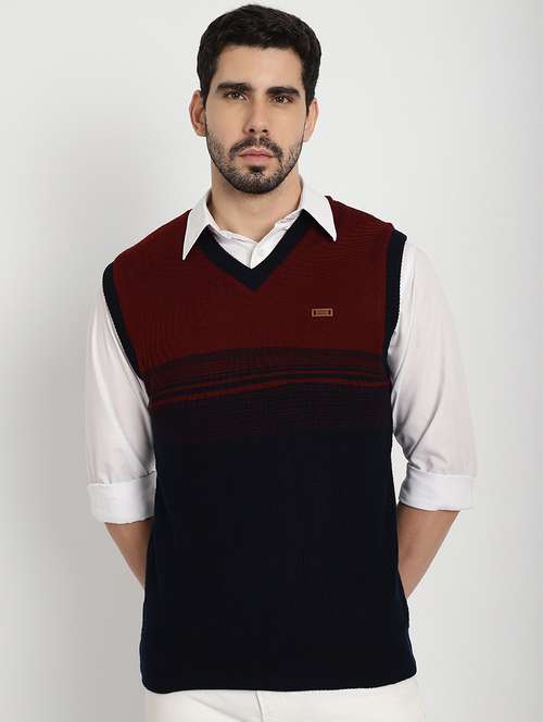 men black & maroon acrylic reversible pullover - 20538382 - Standard Image - 0