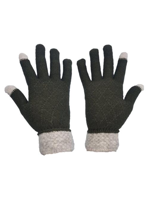 men winter hand gloves - 20538622 -  Standard Image - 0