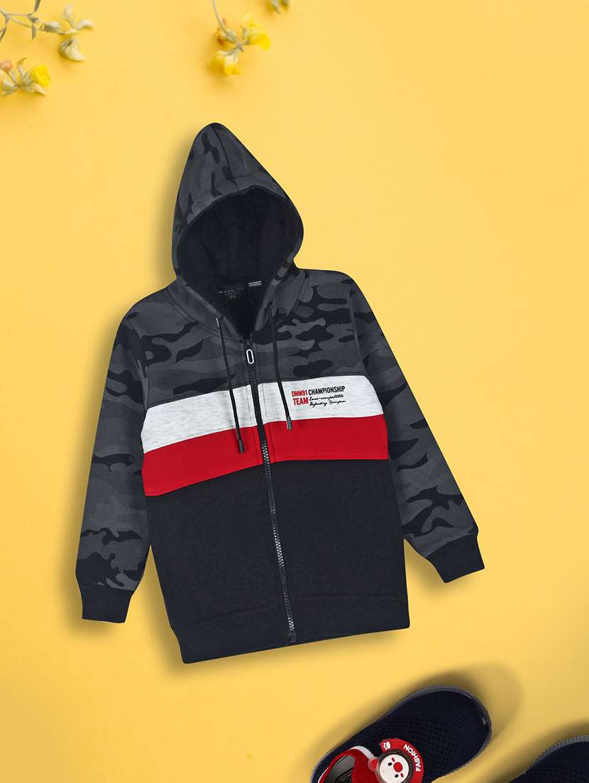 boys long sleeved color block sweatshirt