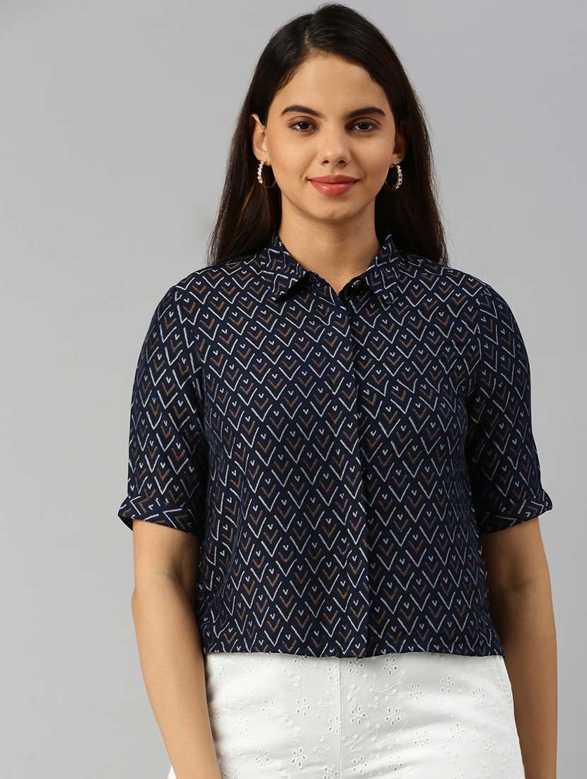 women printed collared short sleeve crop shirt - 20551777 - Zoom Image - 0