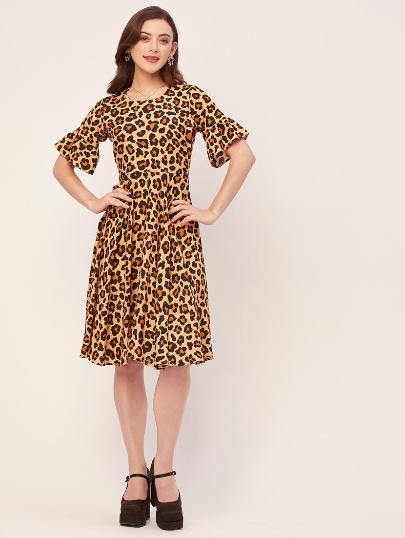 women animal print fit & flare dress - 20555334 - Zoom Image - 0