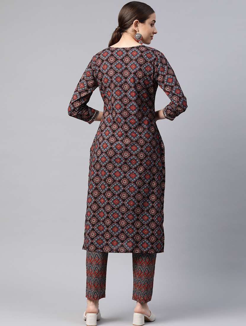 women ajrakh print notch neck kurta pant set - 20561781 - Standard Image - 3