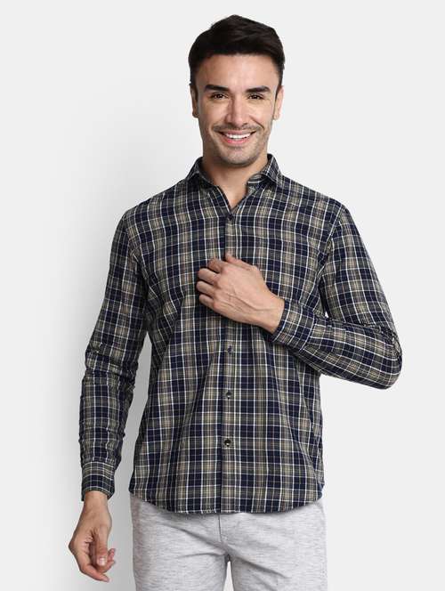 men checkered collared casual shirt - 20562379 -  Standard Image - 0