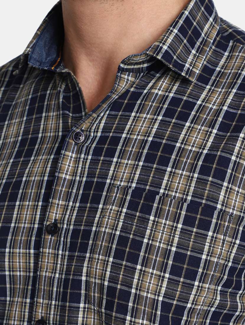 men checkered collared casual shirt - 20562379 - Standard Image - 5