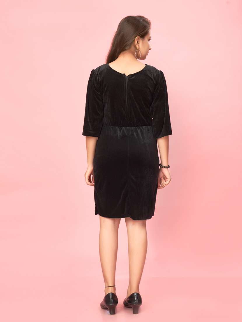 girls round neck self-design frock - 20568220 -  Standard Image - 3