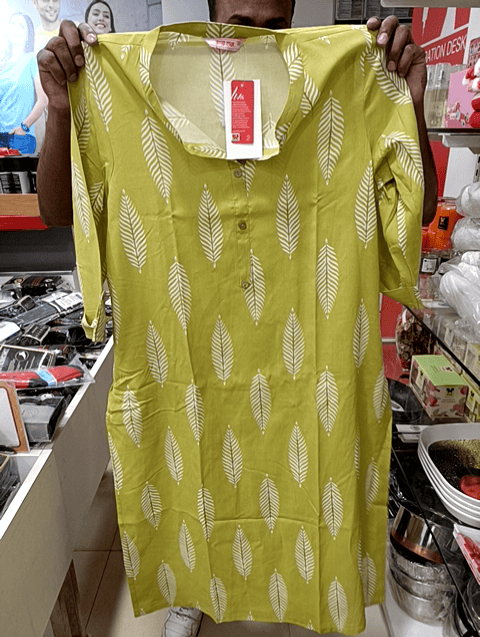 green rayon kurta - 20572753 - Zoom Image - 0