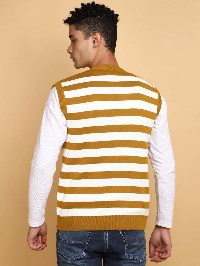 men all over print sleeveless sweatshirt - 20590163 -  Standard Image - 3