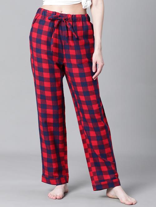 women checkered pajama - 20592570 - Standard Image - 0