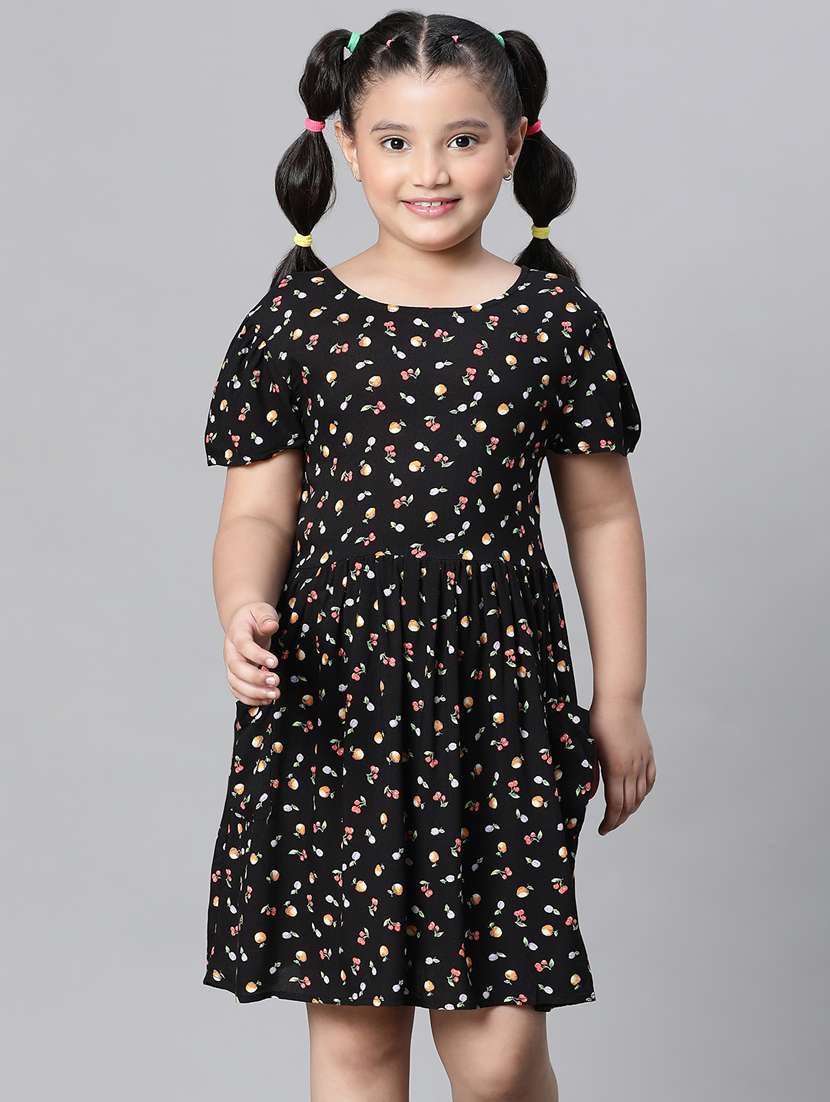 girls round neck short sleeves frock