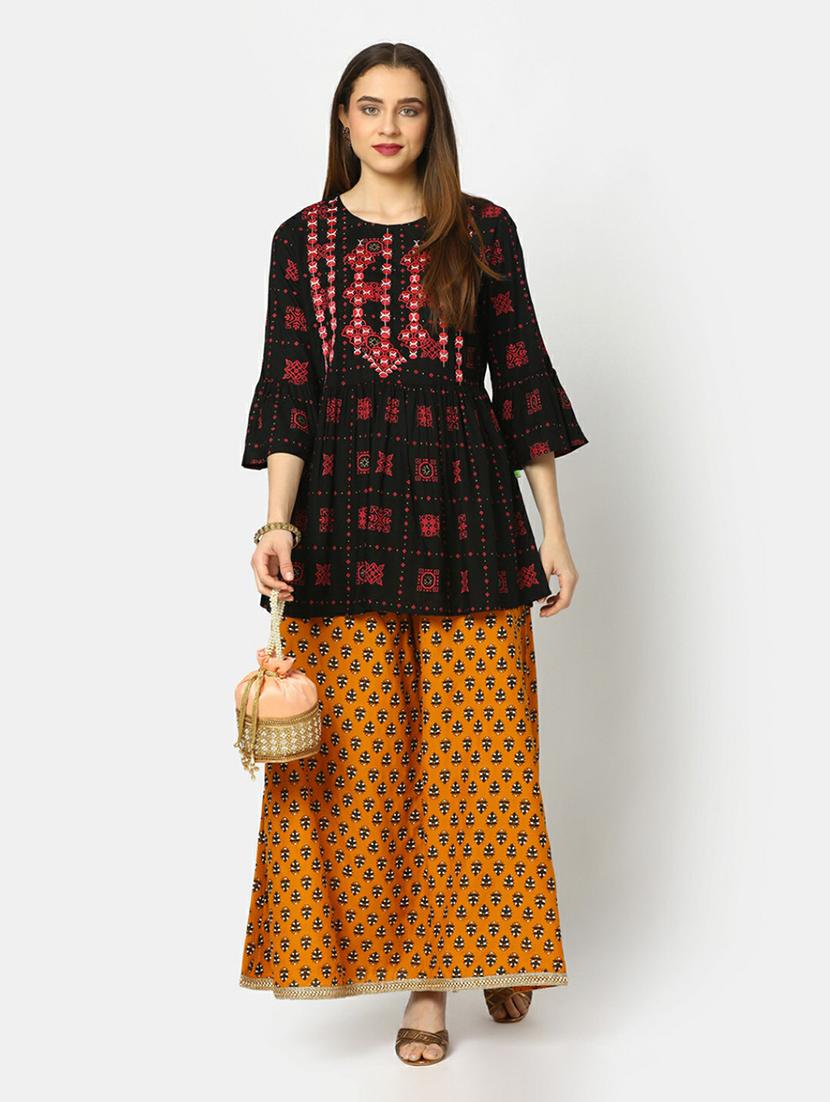 yellow printed rayon flared palazzo - 20595166 - Standard Image - 3