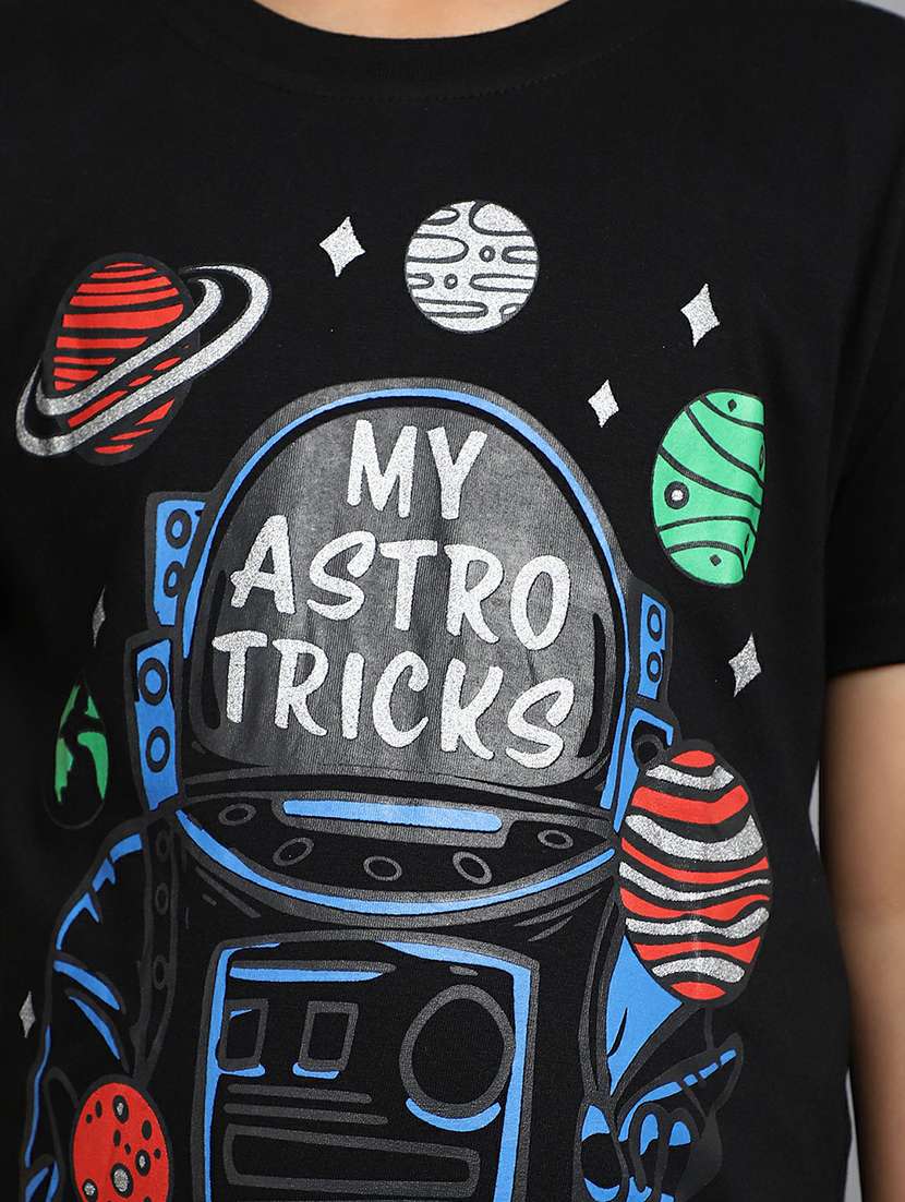boys front graphic printed t-shirt - 20595230 -  Standard Image - 5