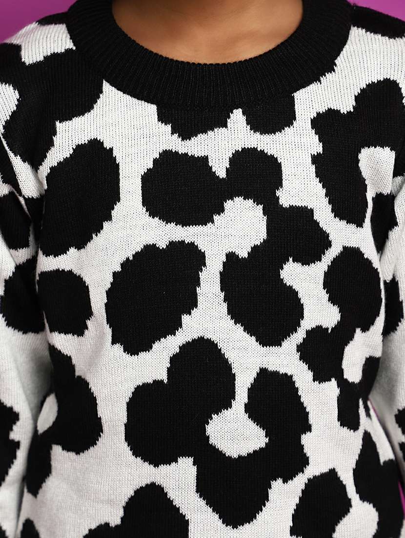 girls self design black & white sweater - 20595958 -  Standard Image - 5