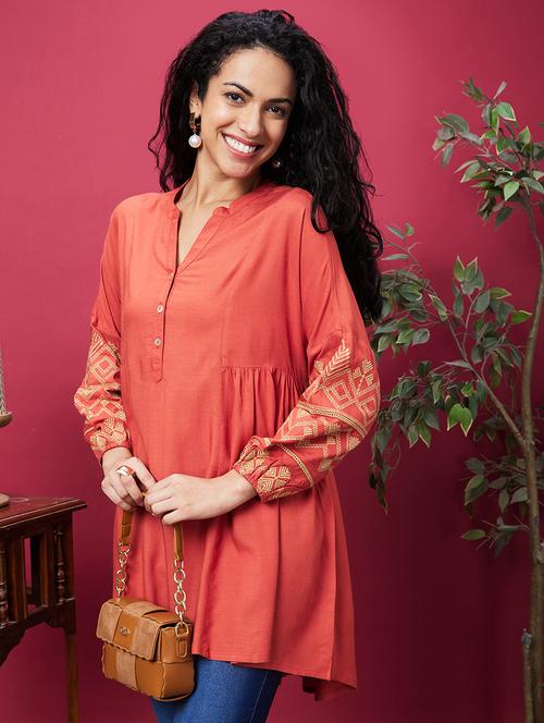 globus women rust mandarin collar embroidered bishop sleeves asymmetric hem panelled a-line kurta - 20600234 -  Standard Image - 0