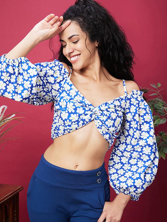 blue floral printed crop top - 20600267 - Zoom Image - 0