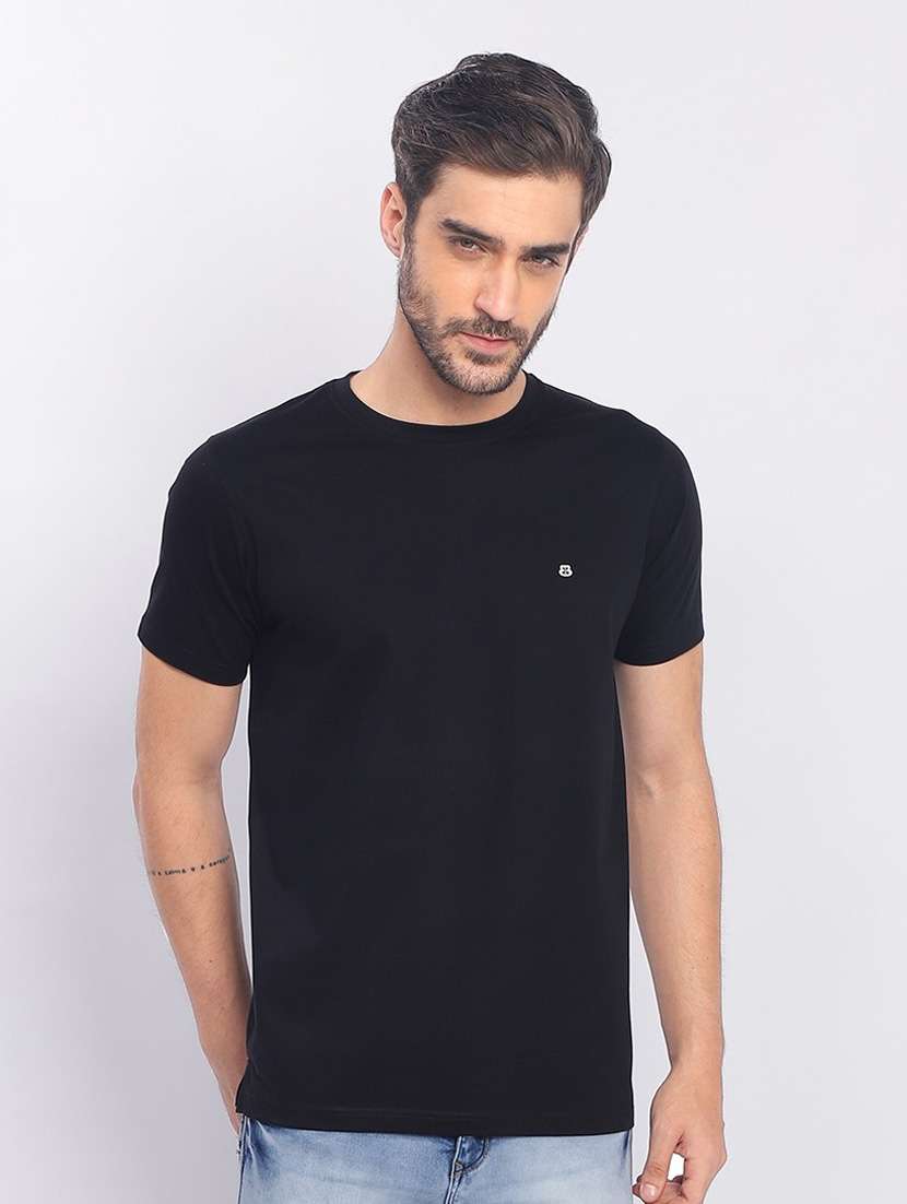 black plain short sleeve t-shirt
