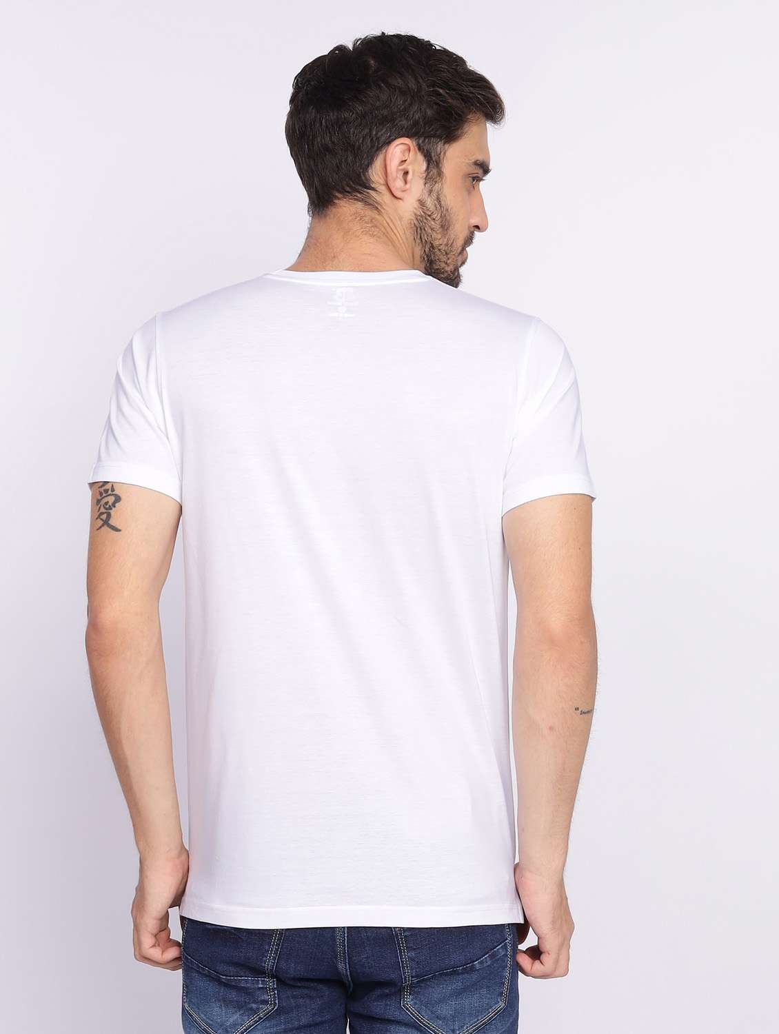 man solid white t-shirt - 20601581 -  Standard Image - 3
