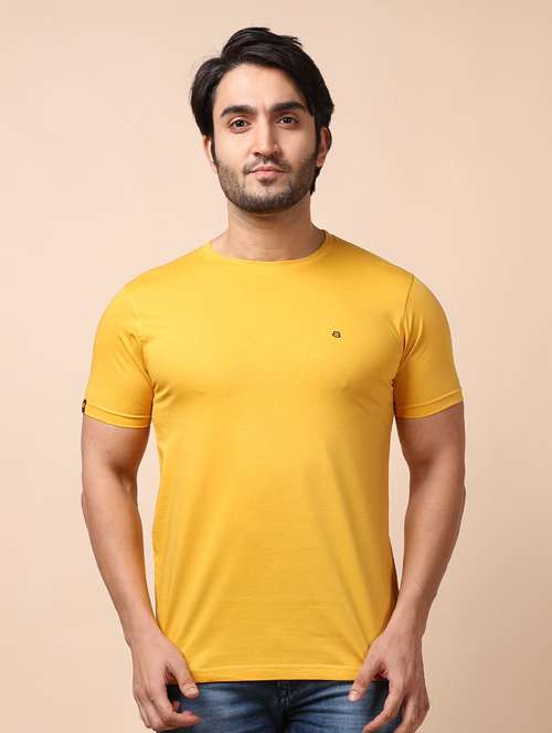 man solid t-shirt - 20601637 - Standard Image - 0