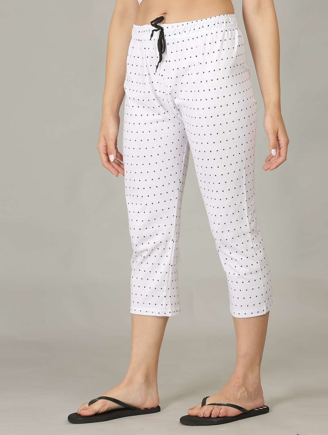 women white cotton printed capri