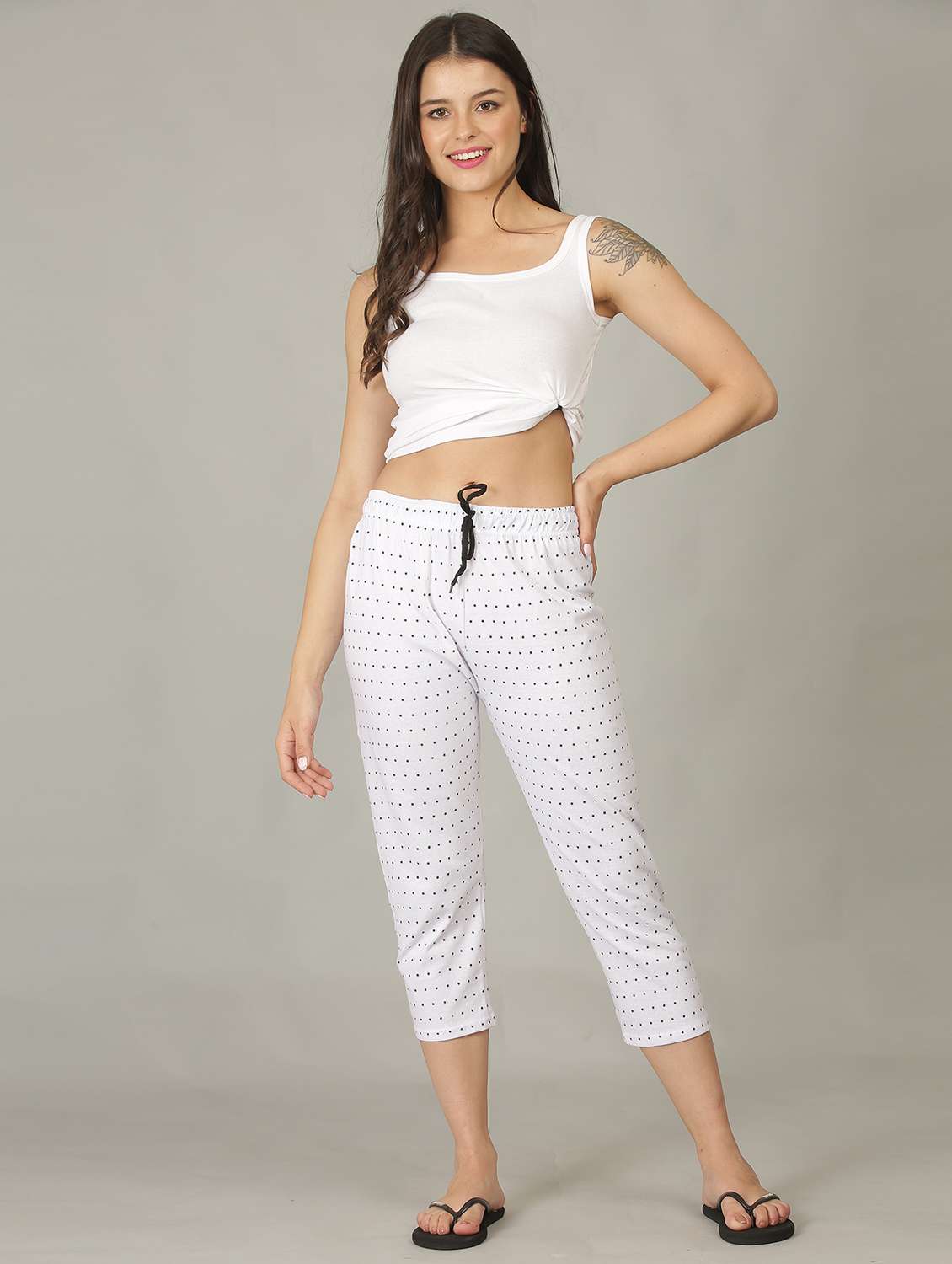 women white cotton printed capri - 20602102 -  Standard Image - 3