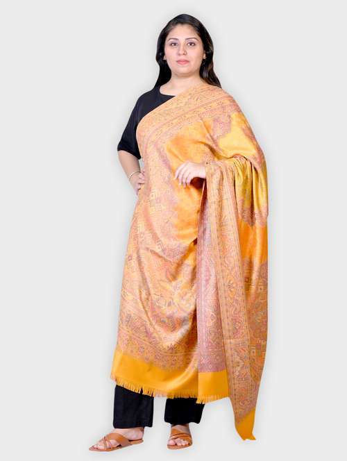 women self designed woolen shawl - 20605488 -  Standard Image - 0