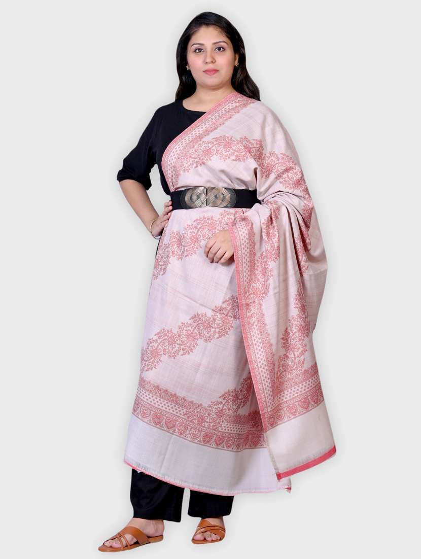women self designed woolen shawl