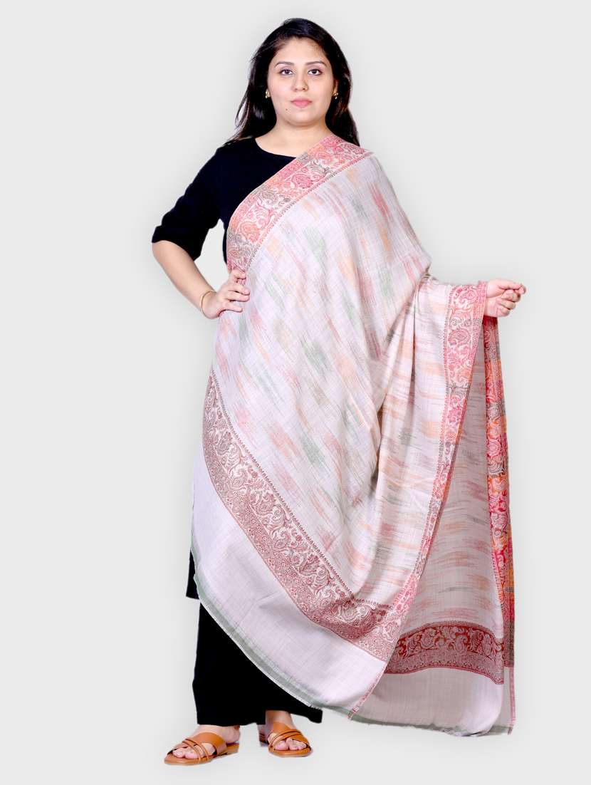 women self designed woolen shawl