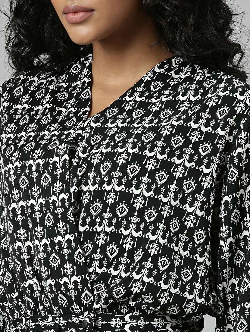 black printed blouson crop top - 20610671 -  Standard Image - 5