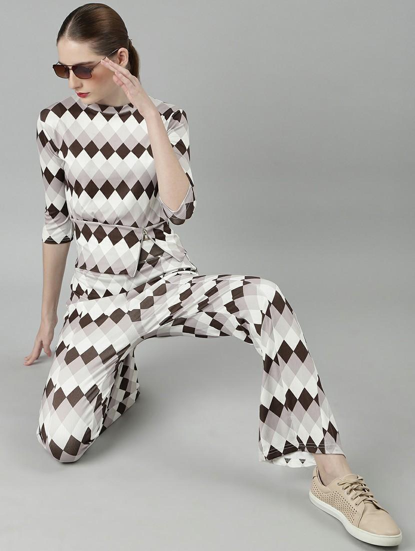 women checkered top and trouser co-ord set - 20612643 - Standard Image - 3