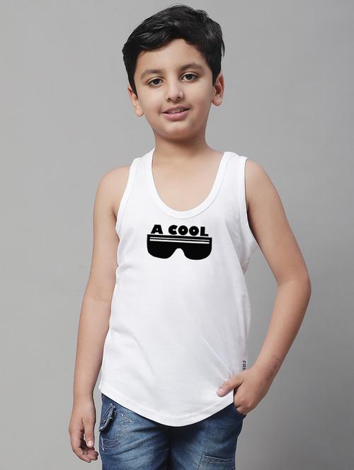 boy printed vest - 20612691 - Standard Image - 0