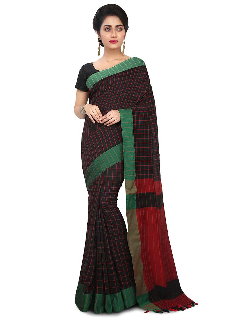 black checkered handloom saree with blouse - 20614068 -  Zoom Image - 0
