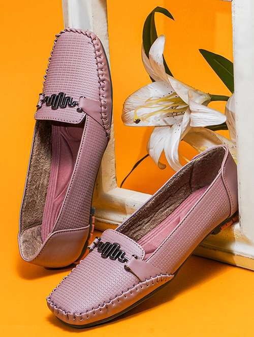 women mauve textured slip on loafer - 20614450 - Standard Image - 0