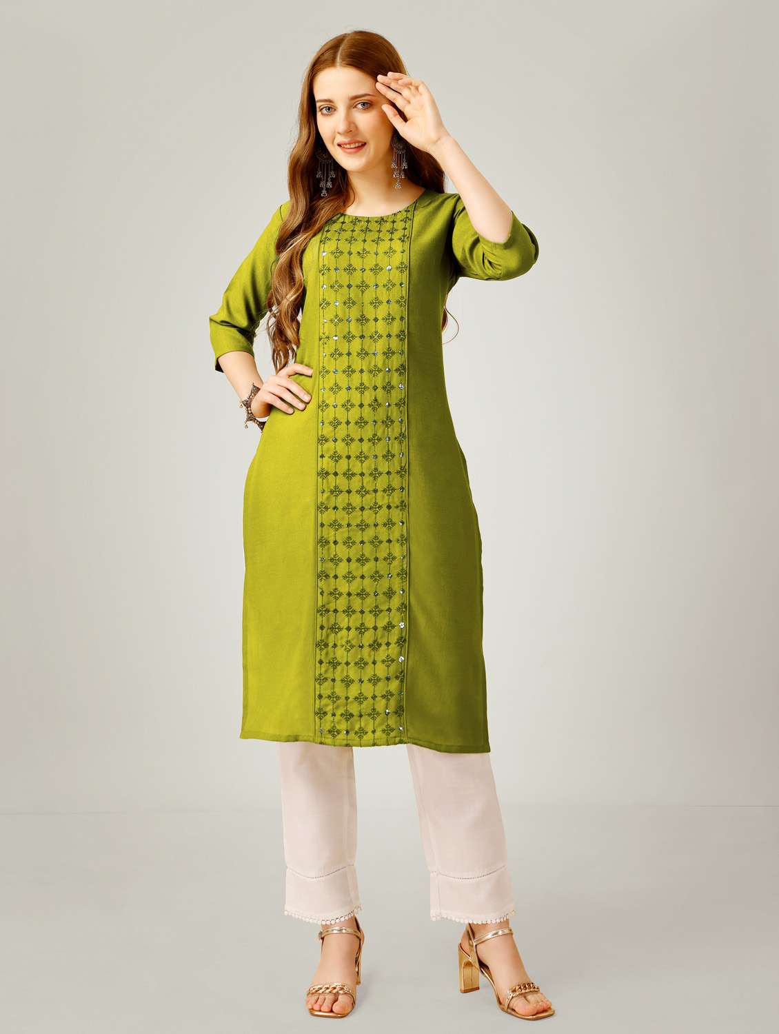 green three quarter sleeve kurta pant set - 20615257 -  Zoom Image - 0
