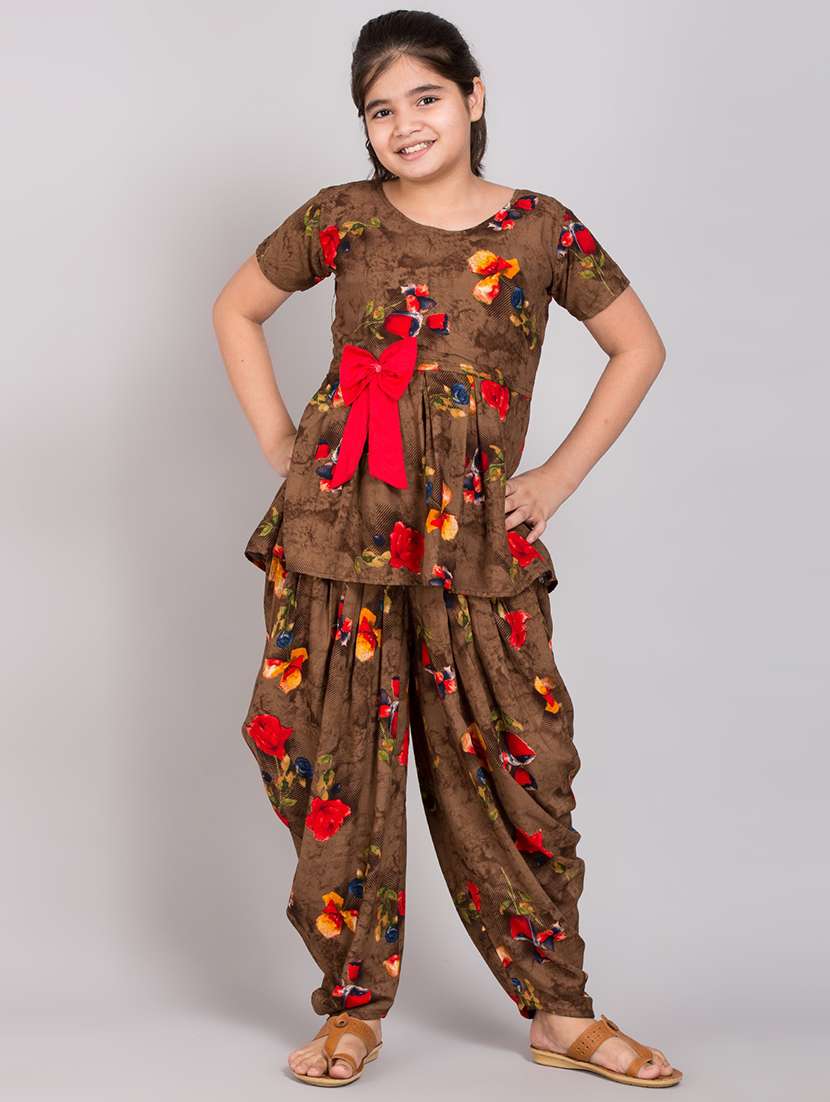girls floral printed kurta patiyala salwar set