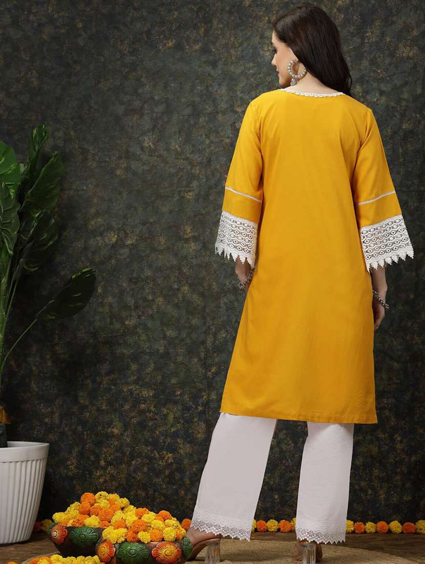 women floral printed straight kurta - 20644355 - Standard Image - 3