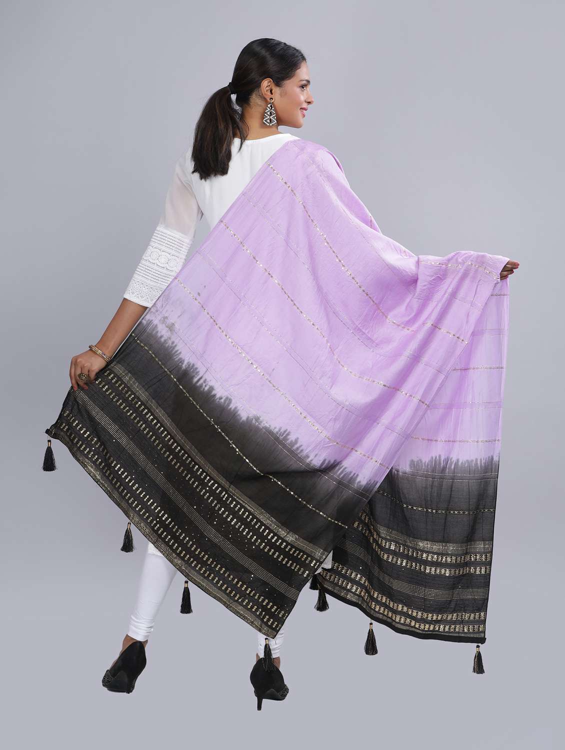 lavender sequined work dupatta - 20644681 - Standard Image - 3