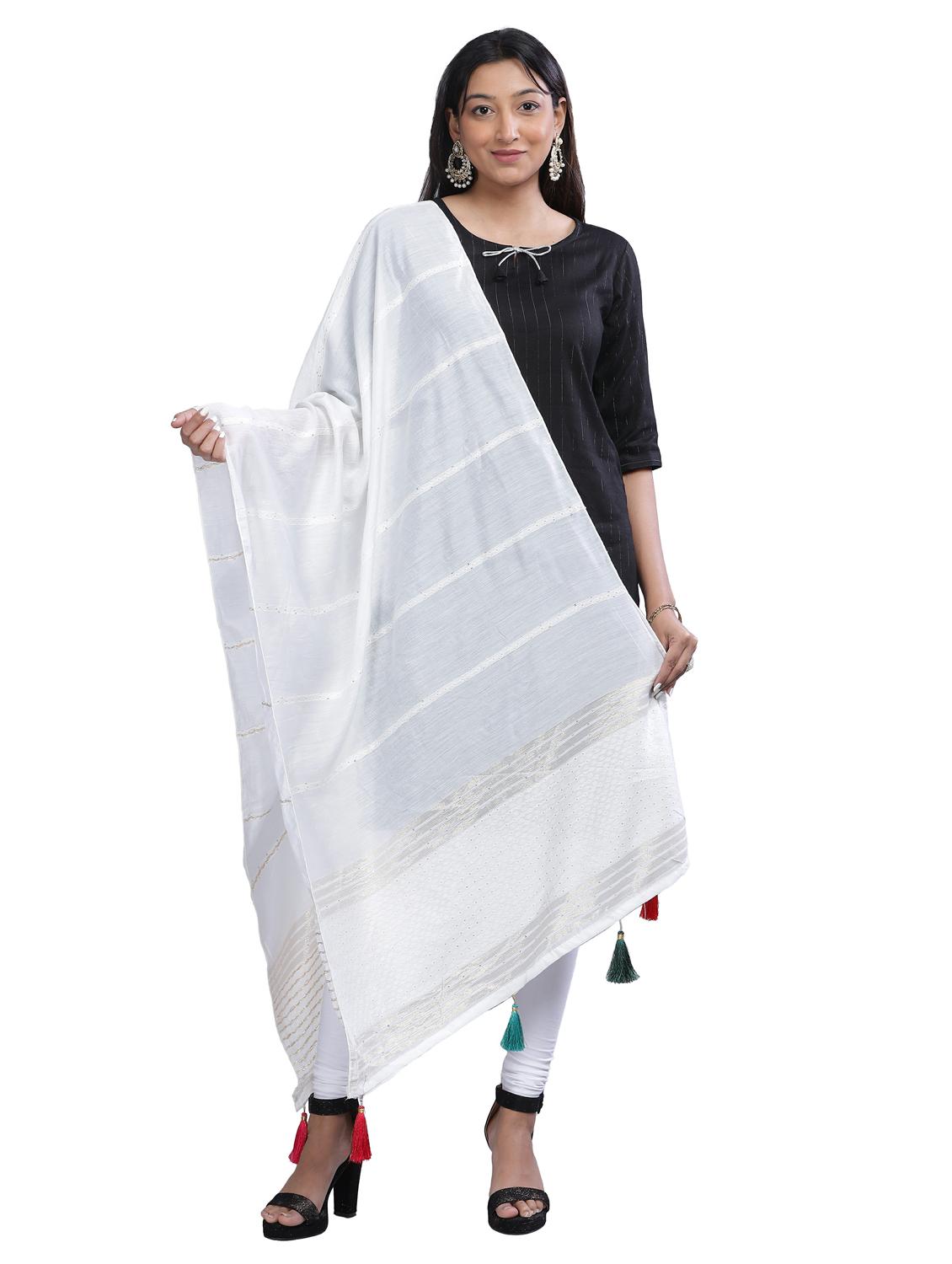 white self design dupatta - 20644808 - Zoom Image - 0