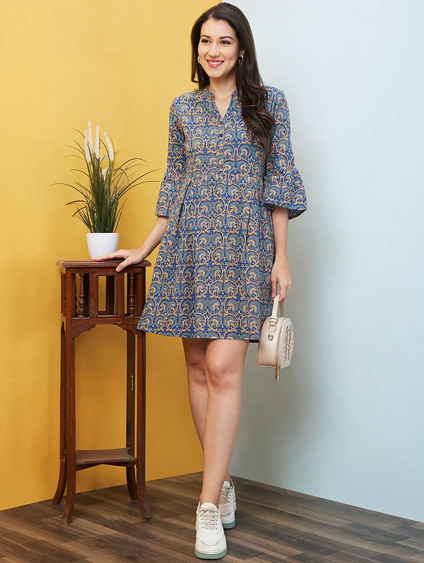 women bell sleeved printed a-line dress - 20646078 -  Zoom Image - 0