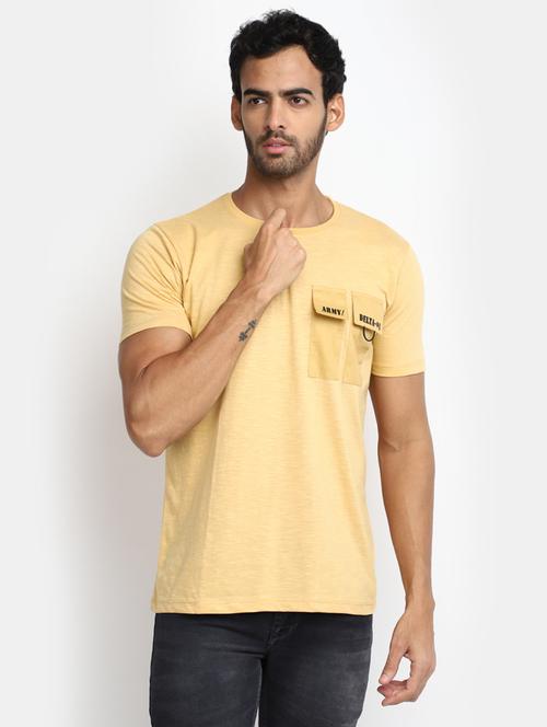 yellow placement print detailed t-shirt - 20671725 - Standard Image - 0